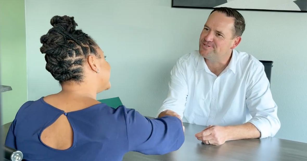 What's the actual difference between a fiduciary and a broker?
